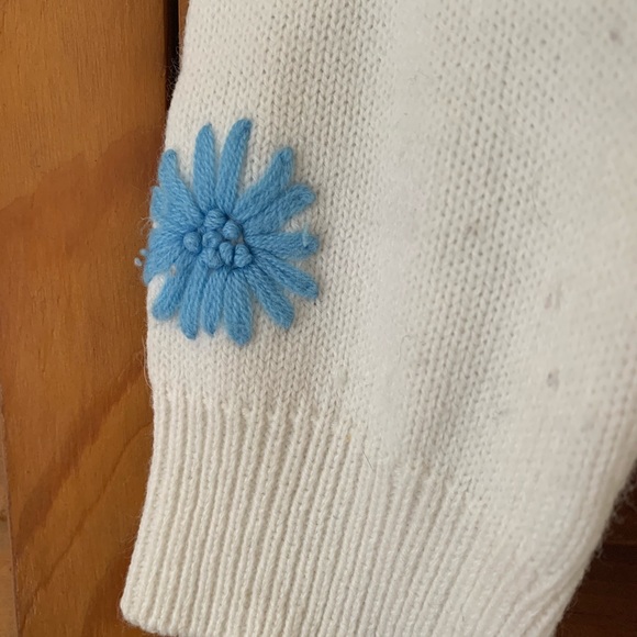 Vintage floral embroidered cardigan - Picture 2 of 4